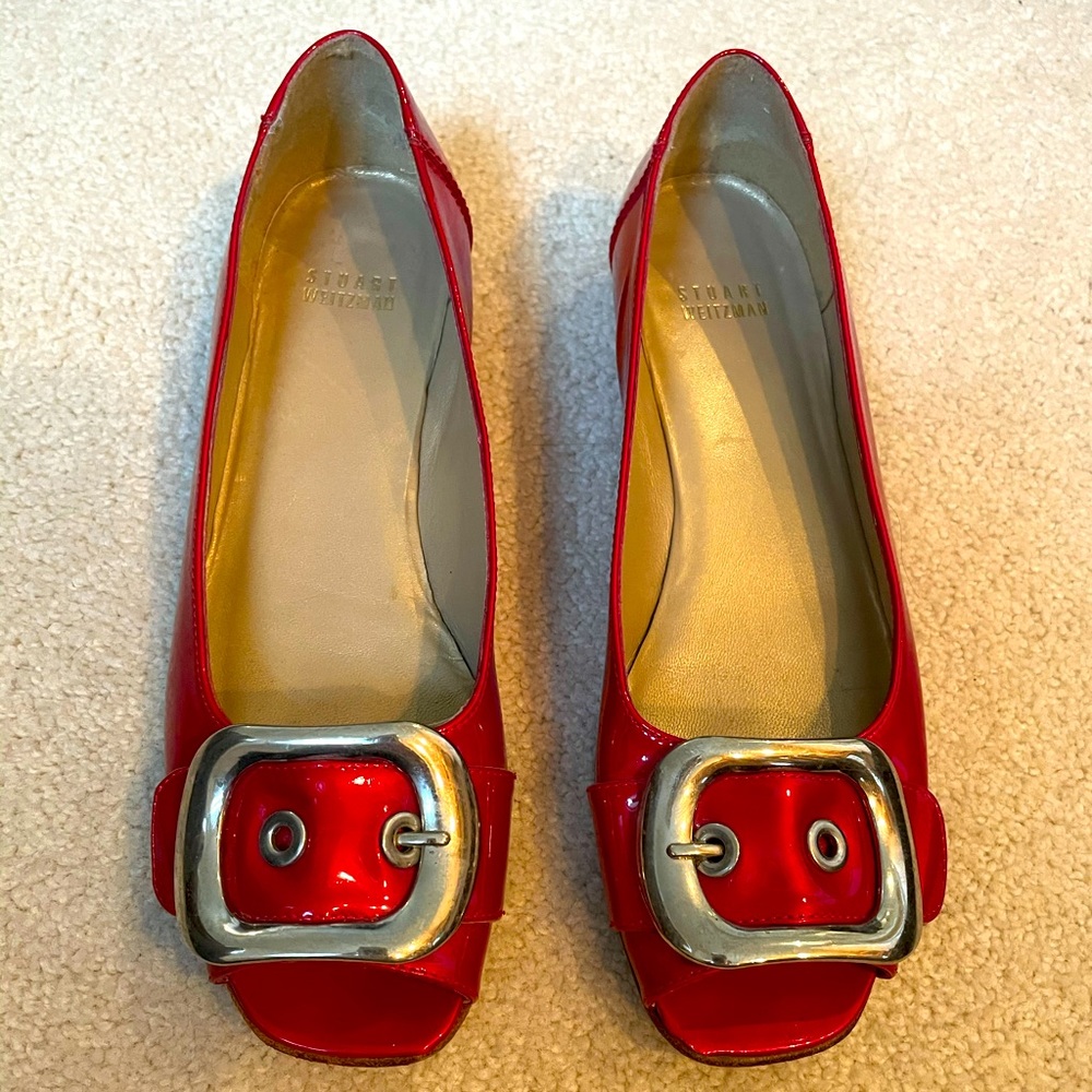 Stuart Weitzman Red Young Buck peep toe shoes size 7.5M